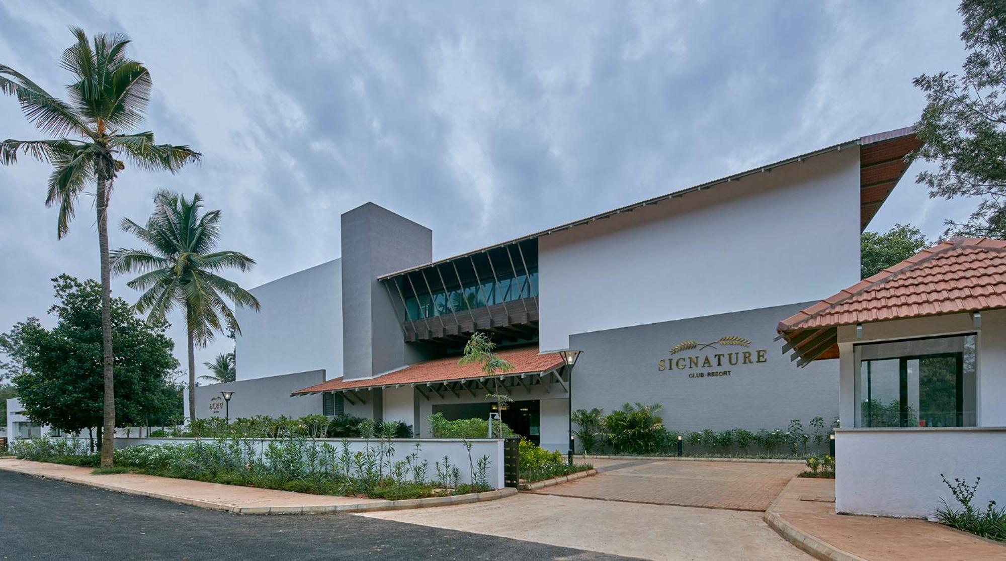 Signature Club Resort Devanahalli Exterior foto