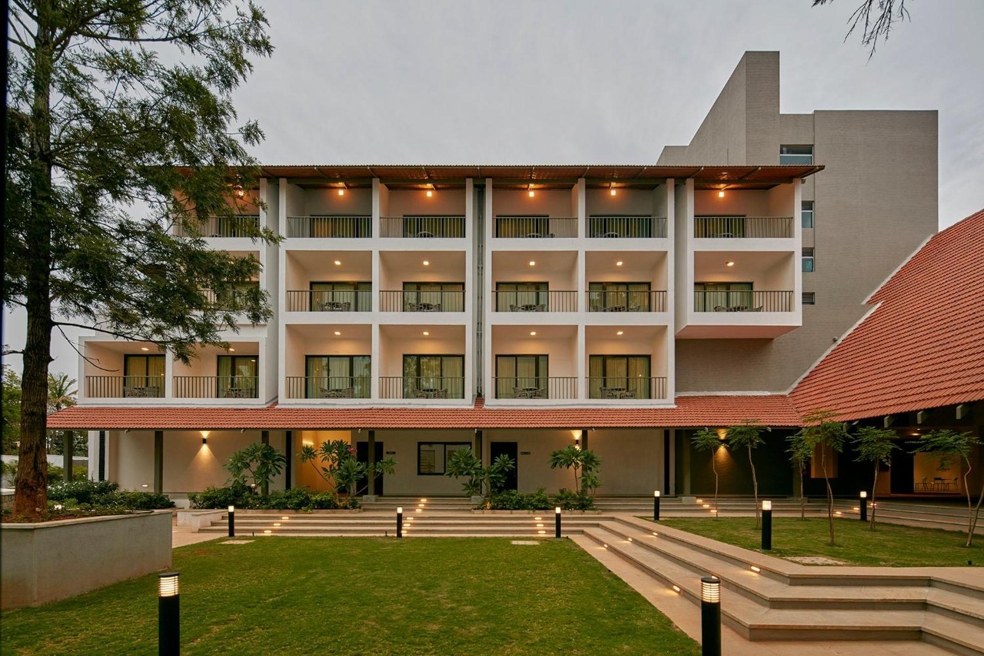 Signature Club Resort Devanahalli Exterior foto